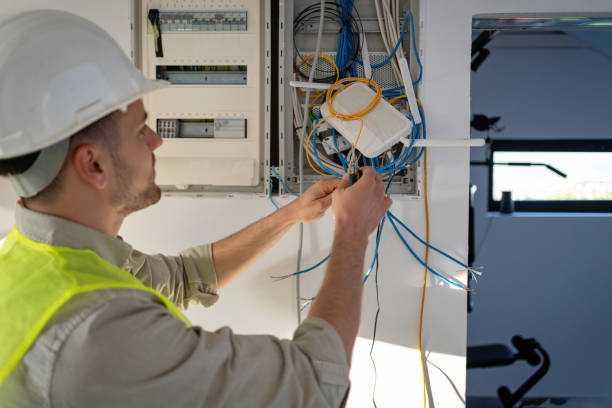 Best Electrician Near Me  in Woodburn, OR